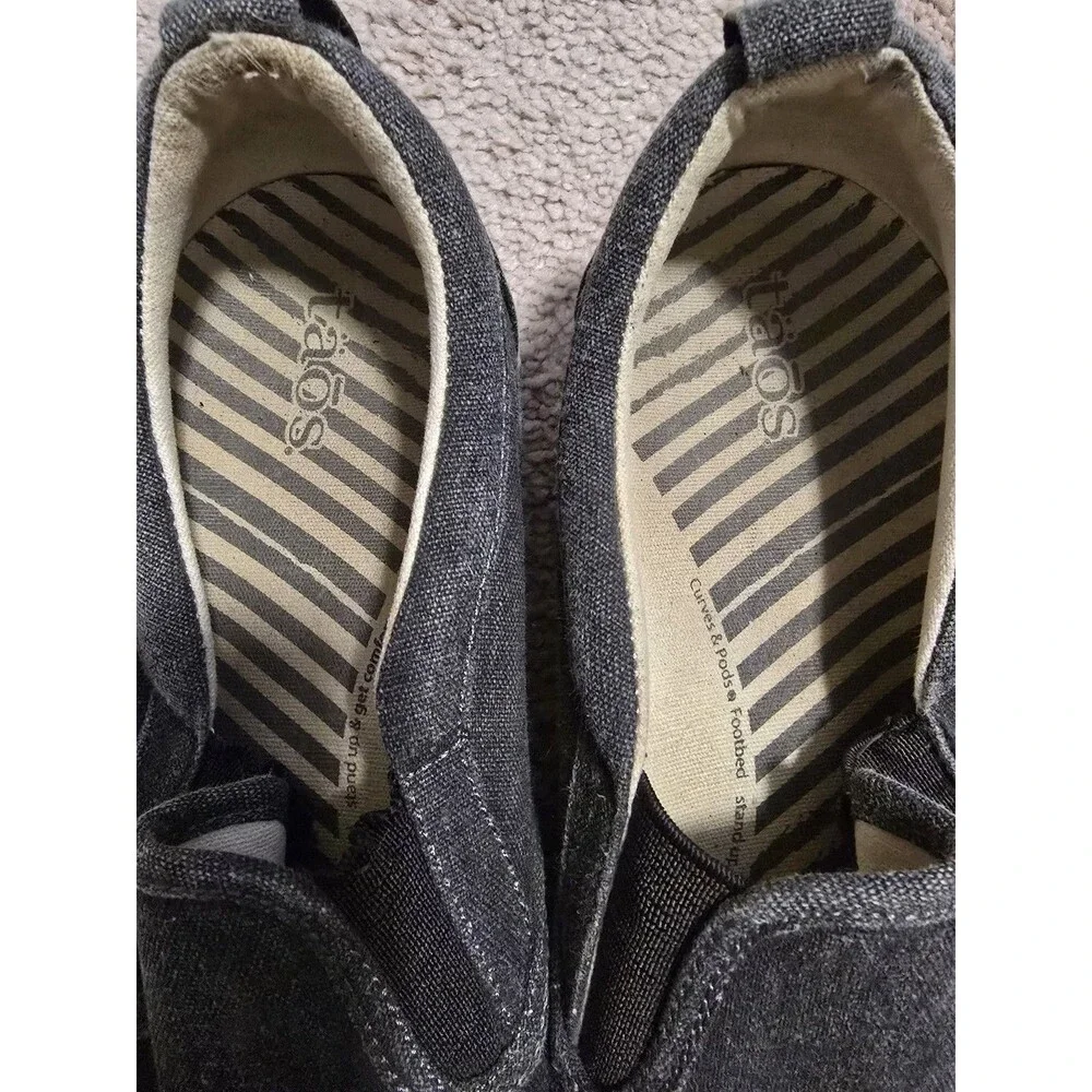 Taos Rubber Soul Slip On Sneakers Casual Shoes Dark Gray Canvas Women's Size 8